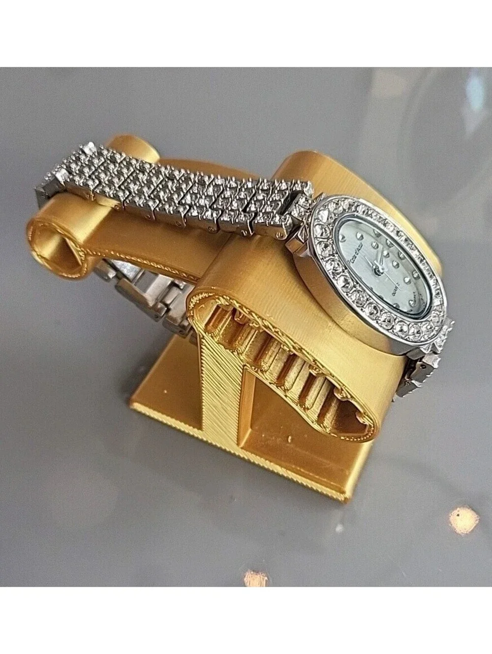 Cote D' Azur Womens Ladies Watch Silver with Gemstones Oval New Battery Working